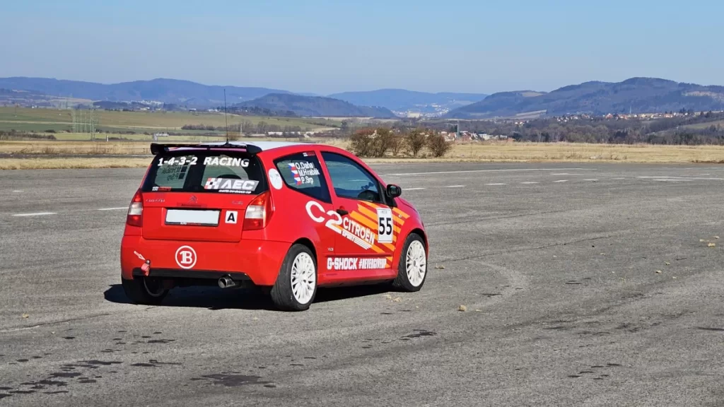 1432_racing-citroen_c2_vts-zezadu